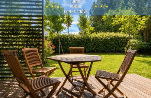 " Jardin Secret " Golf & Lac - Parking - Wifi - Foto 1