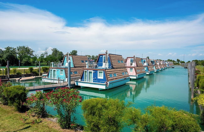 Marina Azzurra Resort - Photo 25