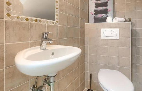 3 Bedroom Awesome Home In Umag - Foto 39