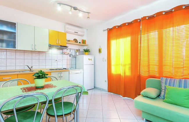 Inviting Apartment in Vinkuran near Sea - Foto 5