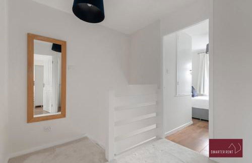 Holyport - Three Bedroom House - Parking - Foto 23