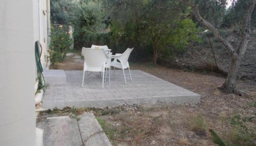 K_Kostas Apartment - Foto 4, Garden view