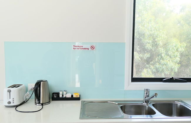 Apollo Bay Seal Apartments - Photo 13