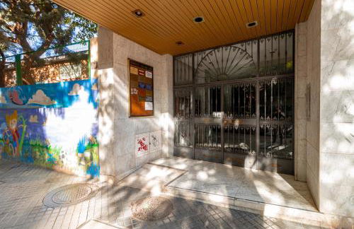 C09 Roomy Luminous 5 Bedroom in Town - Foto 29