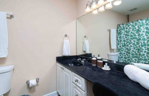 Convenient to campus and The Square - Foto 5