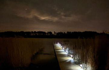 Domek nad jeziorem z własnym pomostem - Foto 18