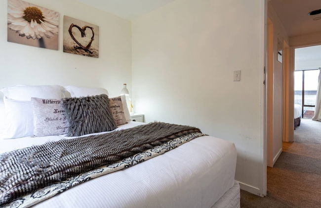 Beautiful Spacious Lake View City Townhouse - Foto 6