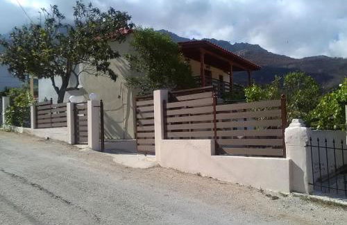 Poli's Ideal Holiday Home - Fully renovated ! - Foto 5