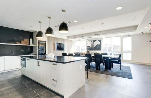 2BR Luxury Apartment Near DC & Airport - Foto 92