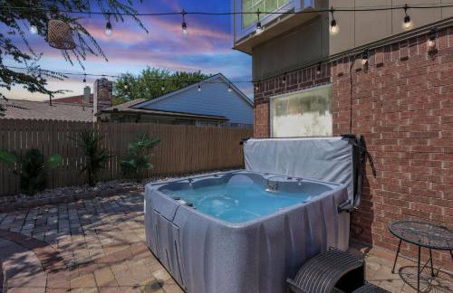 Luxury 5BR Getaway w Pool Hot Tub & Cinema - Foto 45