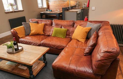 Cedar Cottage - Photo 3