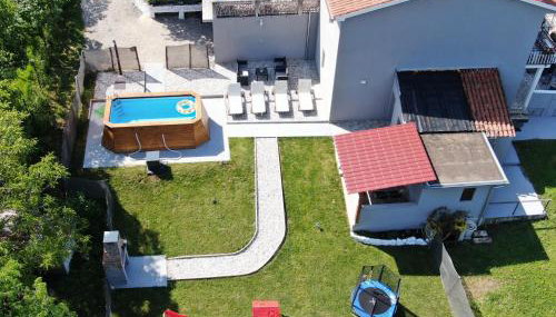 apartman Goga with pool and jacuzzi - Foto 2
