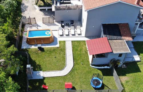 apartman Goga with pool and jacuzzi - Foto 2