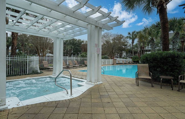 Seashell Shuffle at Pilot House - Foto 12