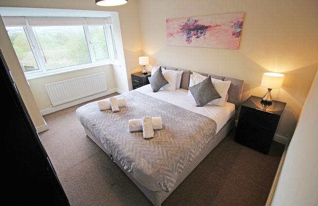 3 Bedroom Holiday Home With River Views - Photo 6