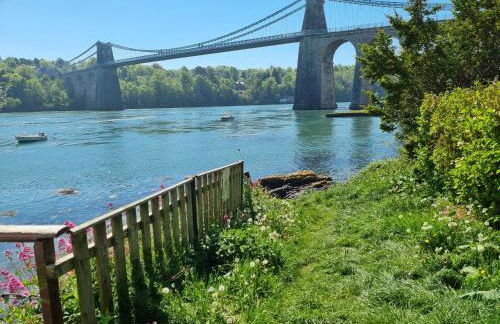 Ferrymans Cottage - Iconic Listed Building - Foto 30