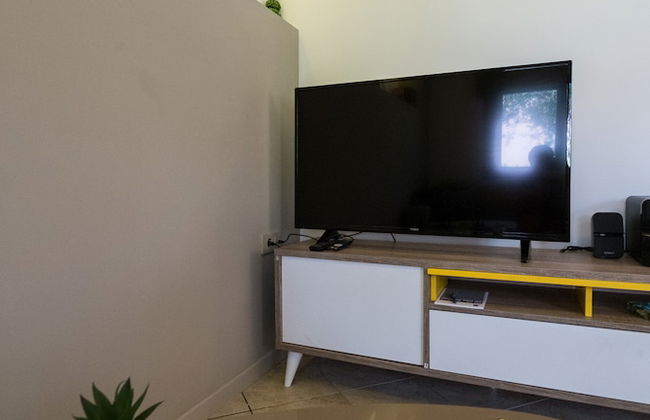 Newly renovated Garden Flat - Photo 15