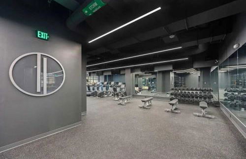 CozySuites at Sky Central - Foto 7