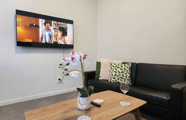 U Suites on Webb - Photo 74