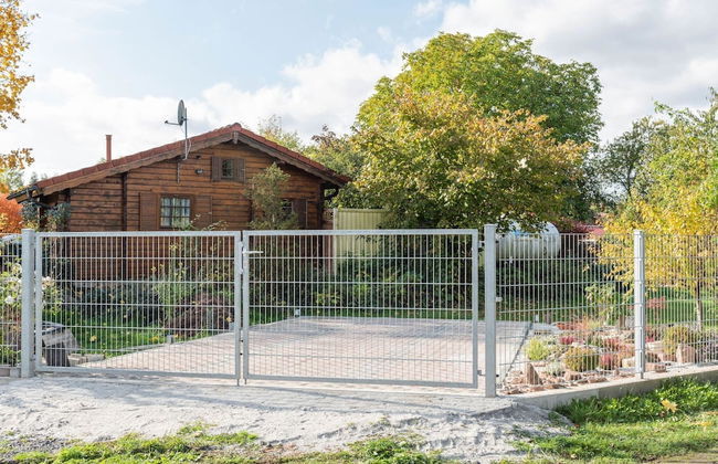 Charming Holiday Home With Private Garden - Photo 36