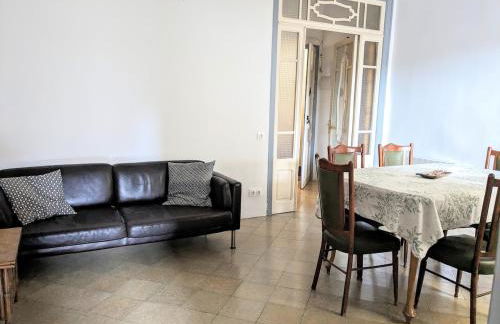 Centric apartment 100m from the beach - Photo 12