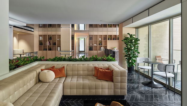 Coin salon dans le hall