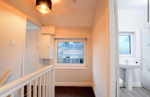 House - Sleeps 4-6 - Parking - Pet friendly - Foto 10