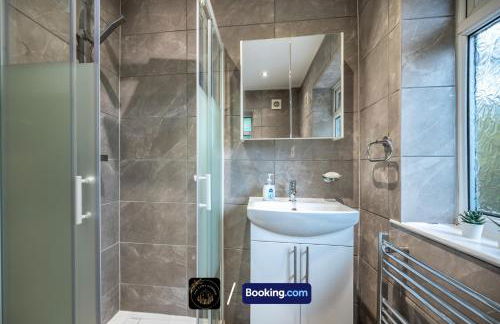 Cosy 3-Bed House l Garden l Free Parking l Stretford l Sleeps 7 l Book today with The Cosy Corner Nationwide - Foto 23