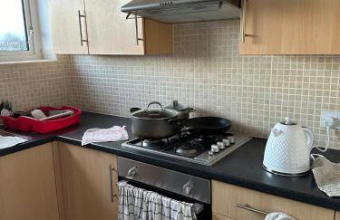 Cozy apt with good location - Photo 2