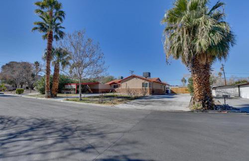 Elegant Home with Pool Table 3 Mi to Vegas Strip! - Foto 37