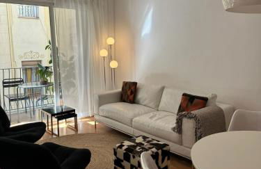 Stunning Designer 2 Bed Apt in Glorious Gràcia - Photo 11