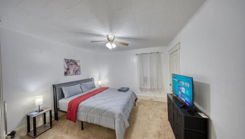 Charming 2-Bedroom, 1-Bath Getaway - Foto 4