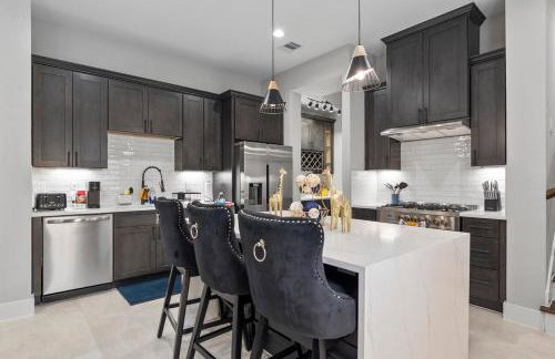 Smart 3BR Home Luxe Decor Bluetooth Audio - Foto 9