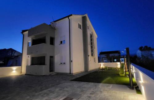 New family apartments Franka, Sabunike - Photo 53