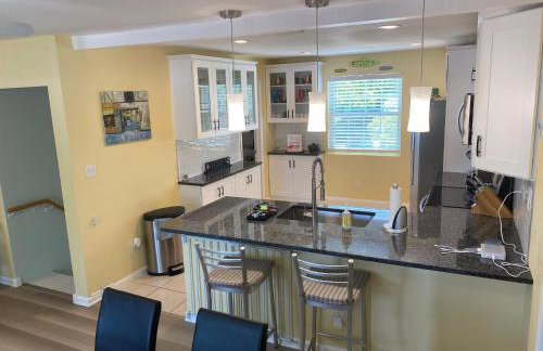 Gulfport 5-5 Pool Free Wi-Fi Parking House - Foto 20