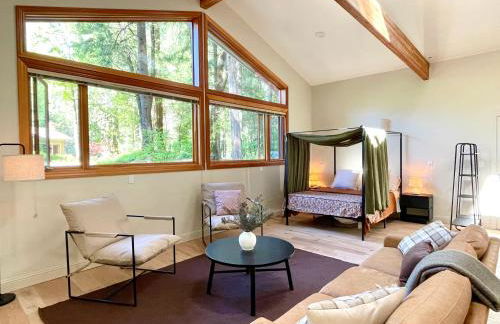 Lux, designer 8-acre retreat with private creek - Foto 57