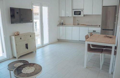 Apartamentos La Moneda - Foto 40