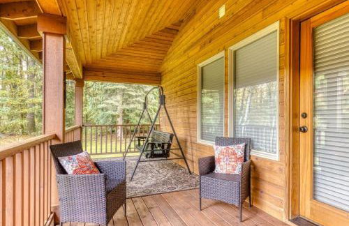 Iron Mountain - Spacious Secluded Lodge with Hot Tub & Game Room - Photo 34