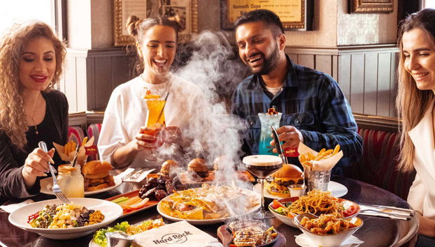 Hard Rock Café Las Vegas Tickets - Photo 3, Ready to dig in!