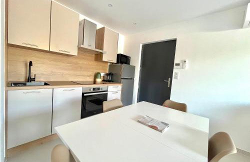 T2 SUN 3 étoiles- Plage & Commerces à 200m- Terrasse avec Barbecue- Résidence neuve avec Parking & Wifi - Foto 28