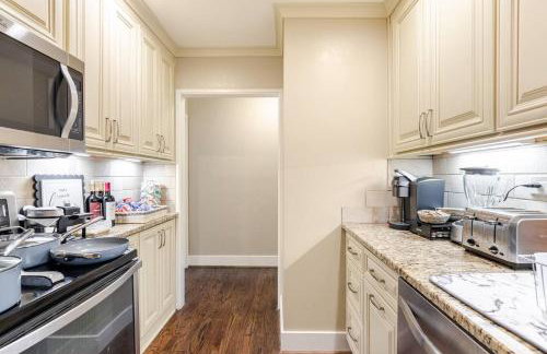 Downtown Condo Near Georgia Aquarium w Free Parking - Foto 24