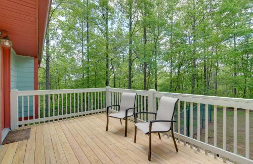 Blue Ridge Getaway with Hot Tub and Seasonal View! - Foto 23