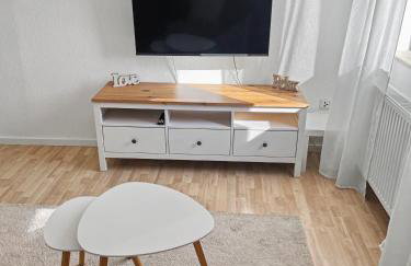 MEGHA Living - 2 Zimmer Appartments mit Küche - Zentral - Foto 21