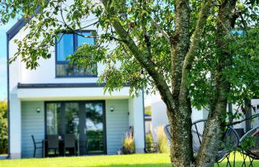 Siedlisko na wydmach, sauna,podgrzewane jacuzzi,domki klimatyzowane,starlink internet,parking - Photo 18