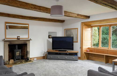 10 Bed Stunning House in village, with Hot Tub - Photo 71