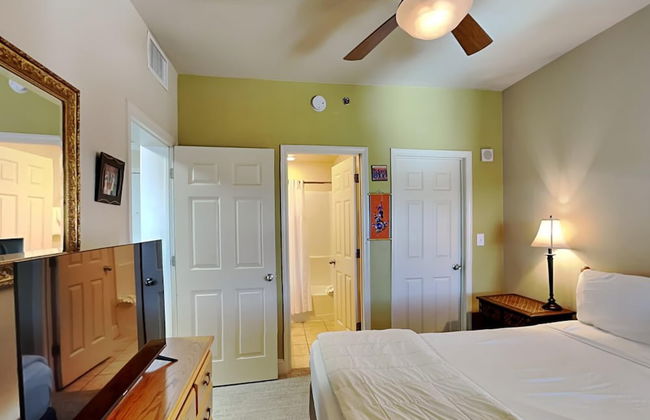 Laketown Wharf Resort by Southern Vacation Rentals - Foto 7