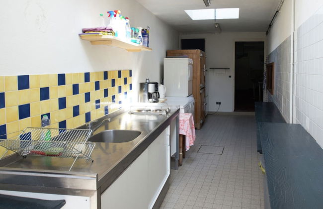 Unique Holiday Home in Saint-honore-les-bains With Garden - Foto 22