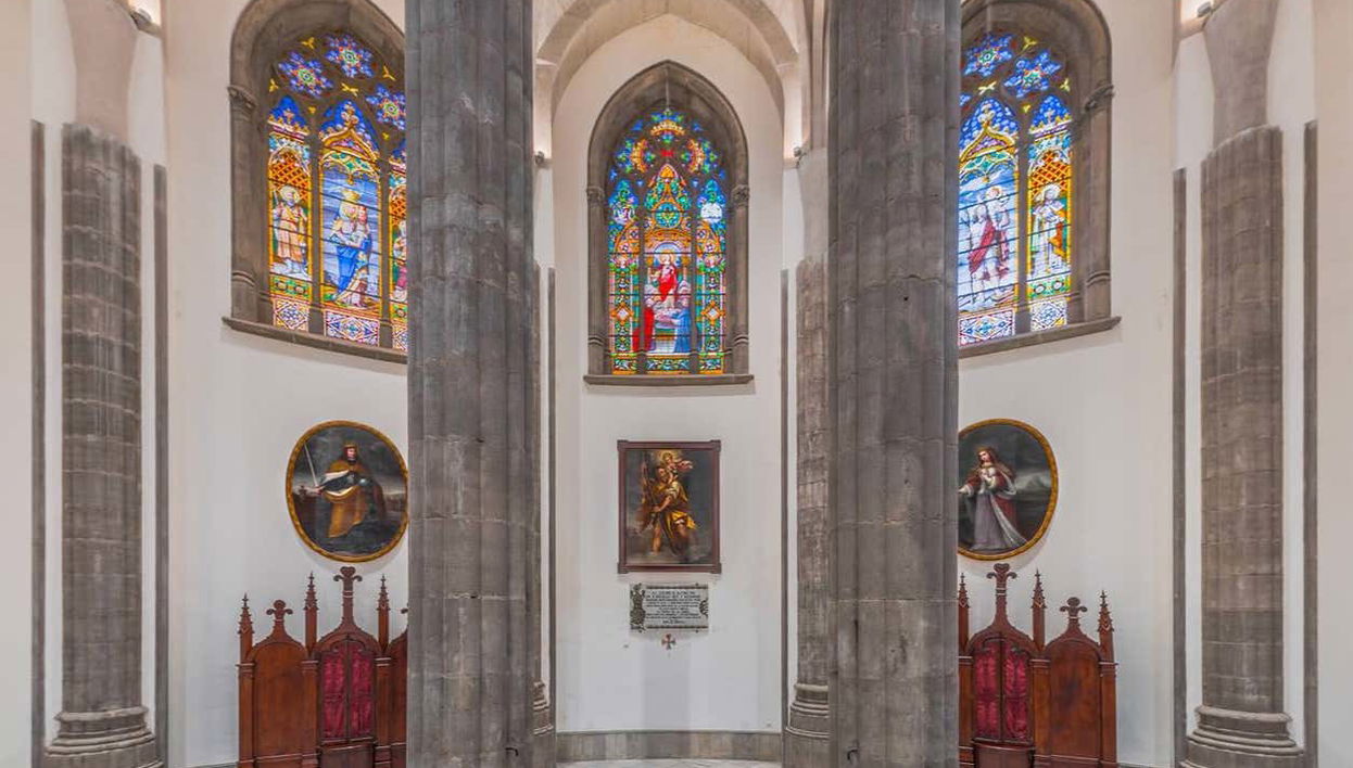 Inside the cathedral of San Cristóbal de La Laguna