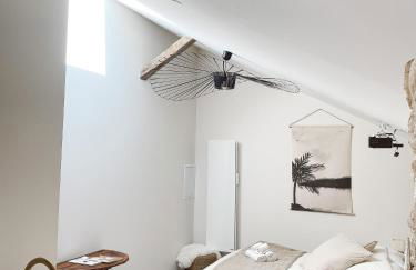 La Parenthèse, joli studio avec terrasse - Foto 16