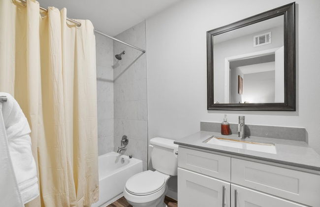 Stylish 1BR Near UT Highland Evonify - Foto 25